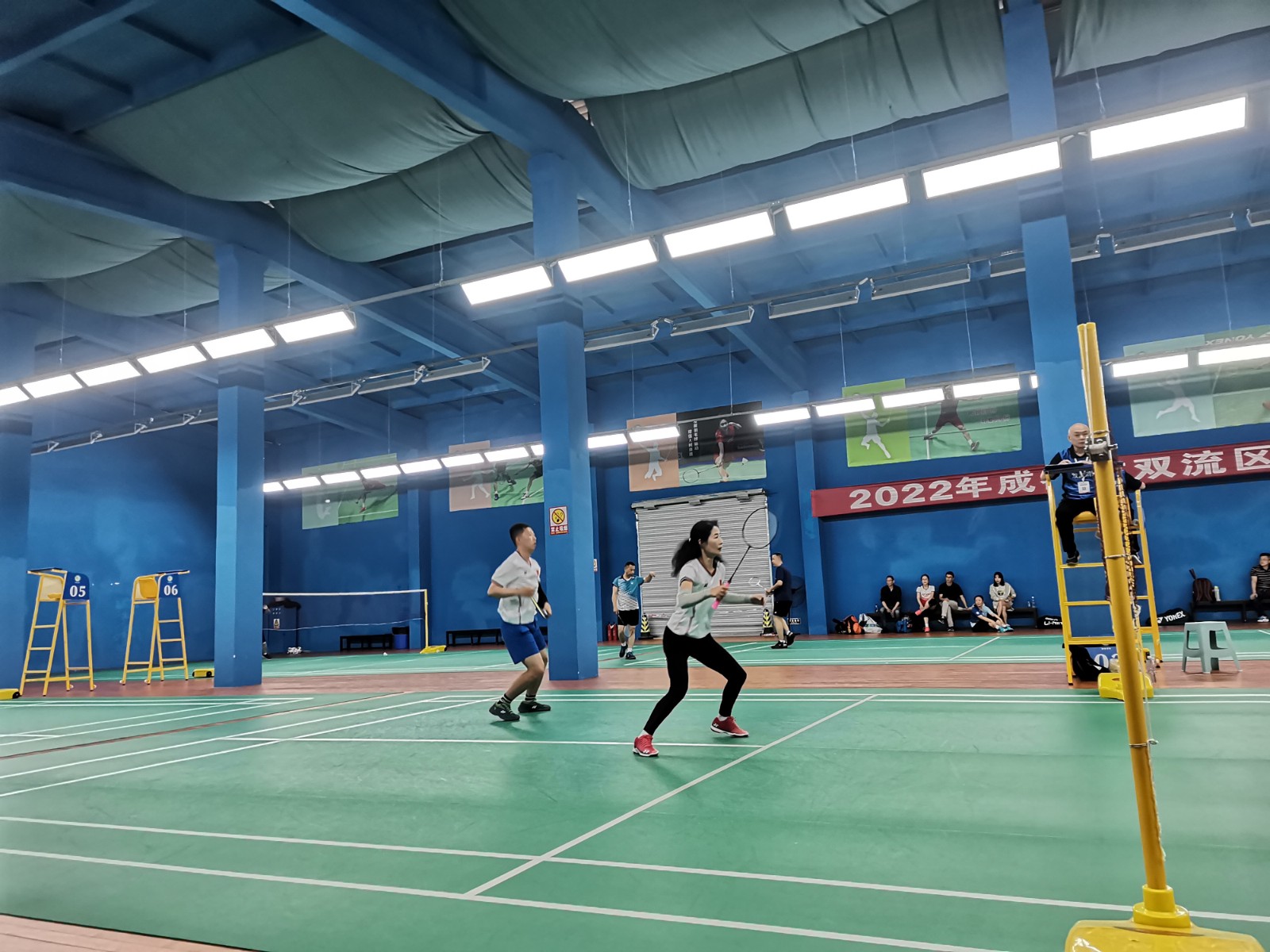 羽毛球1.jpg